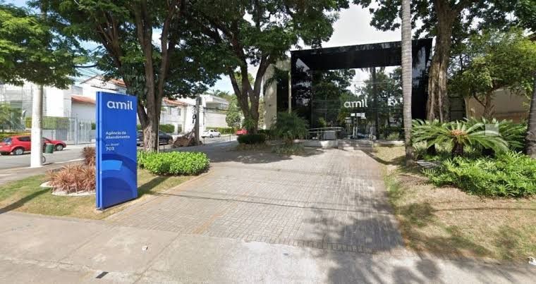 Placa da AMIL